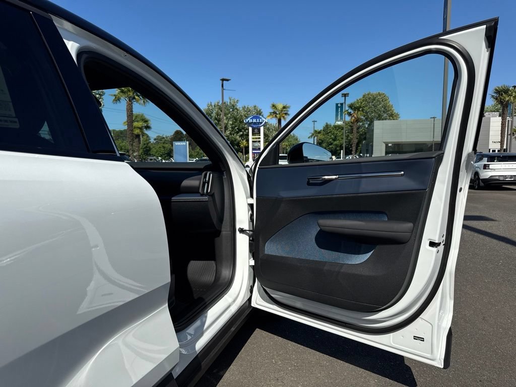 New 2026 Volvo EX30 Ultra w/ Protection Package Premier AWD/4WD image 19