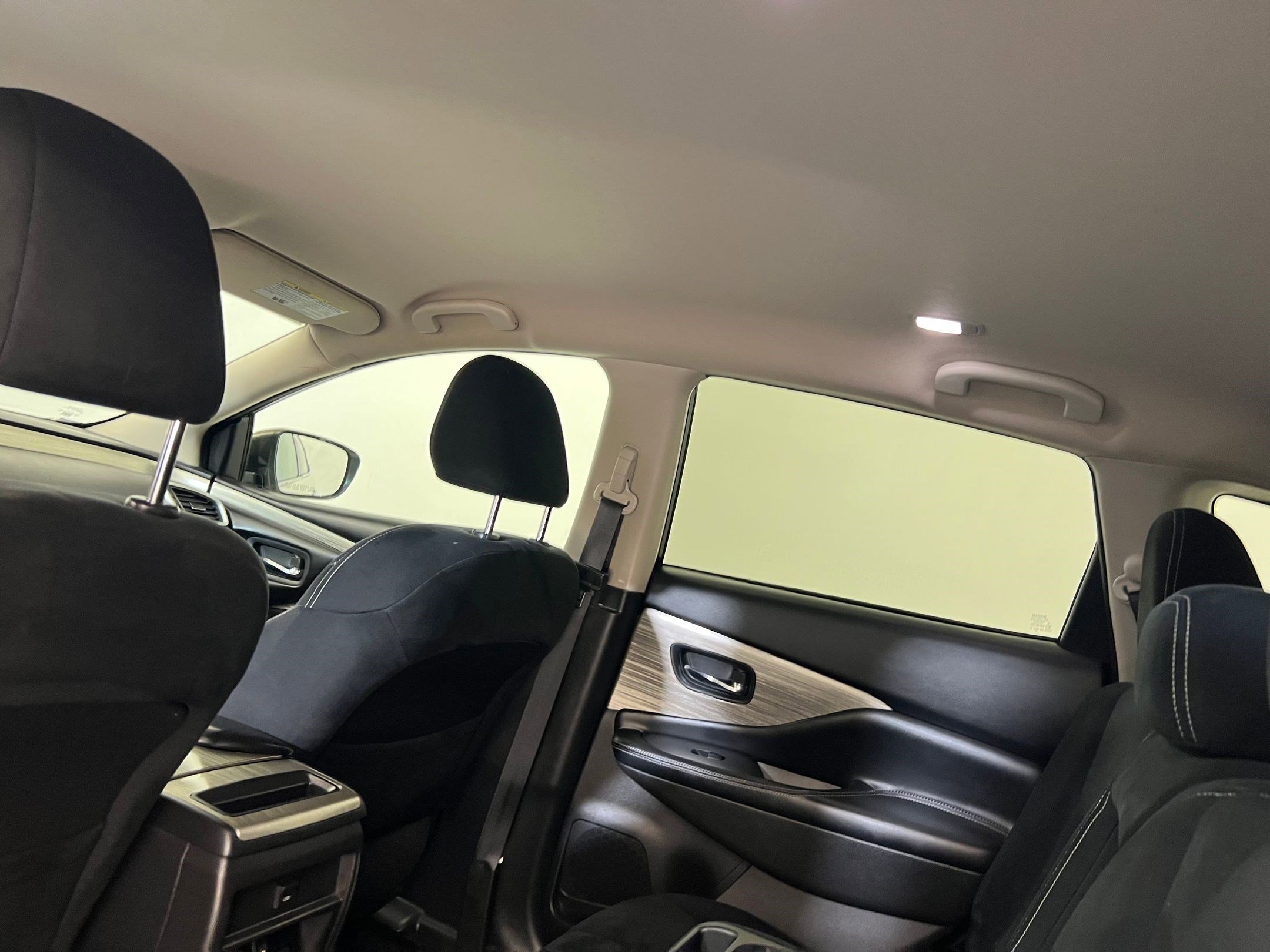 Used 2017 Nissan Murano SV image 32