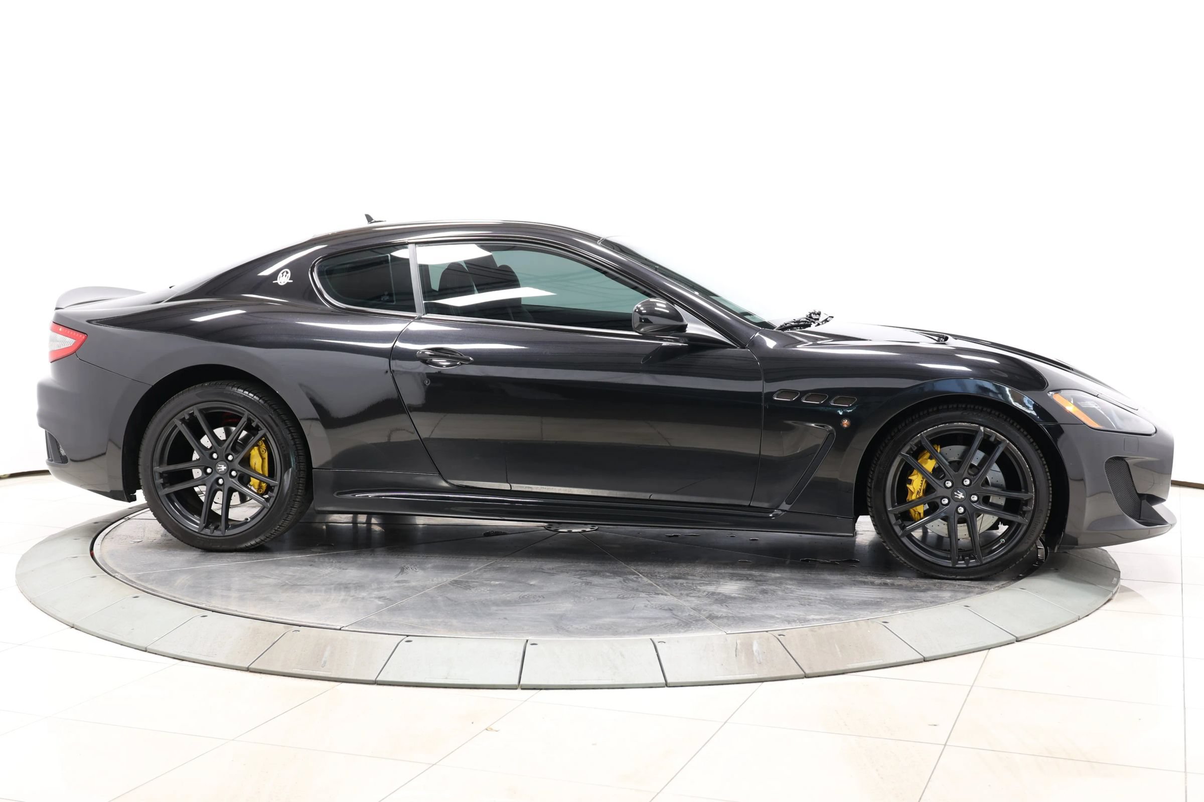 Used 2016 Maserati GranTurismo Sport RWD image 59