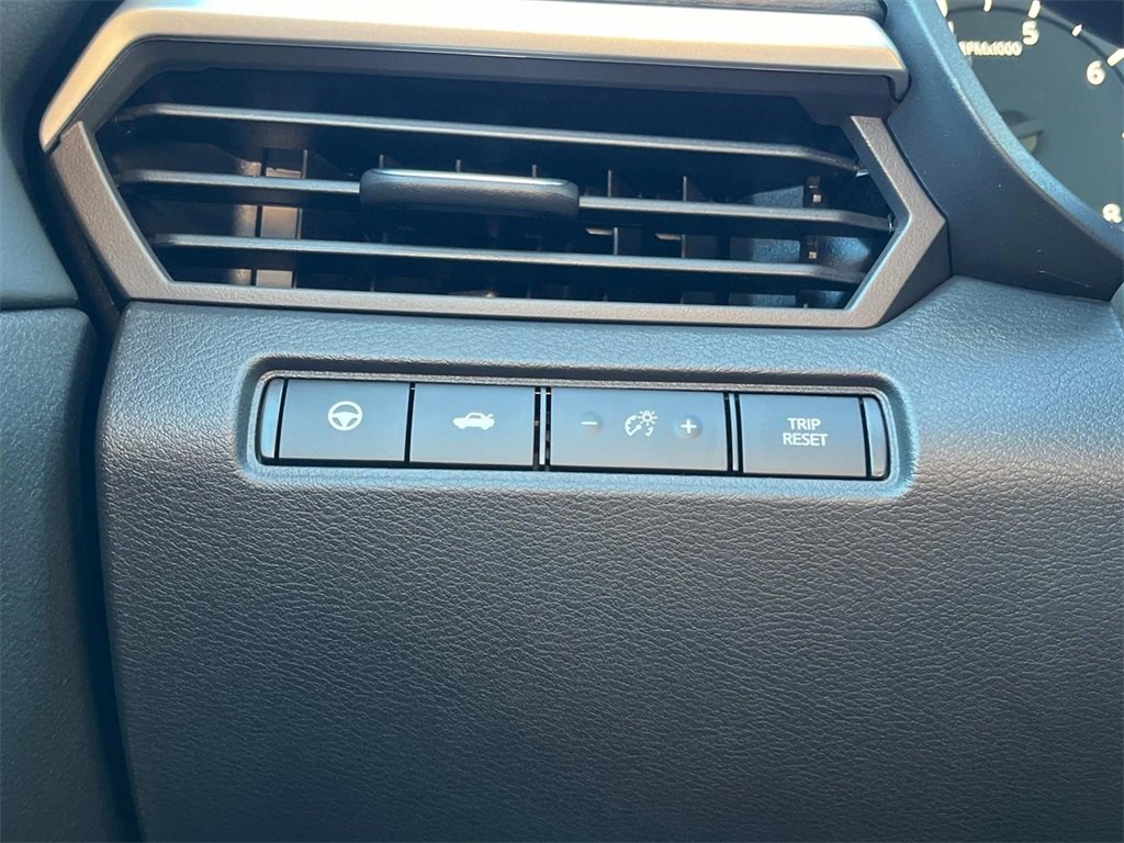 New 2025 Nissan Altima 2.5 SV w/ SV Premium Package image 29