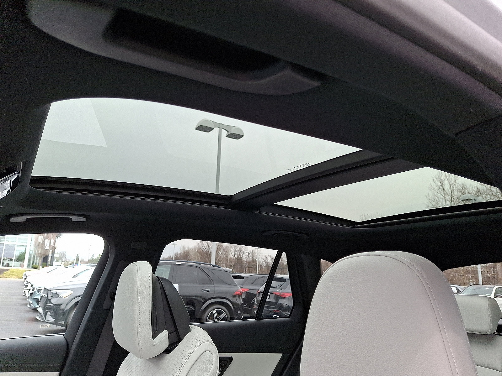 Certified 2026 Mercedes-Benz GLC 300 4MATIC image 14