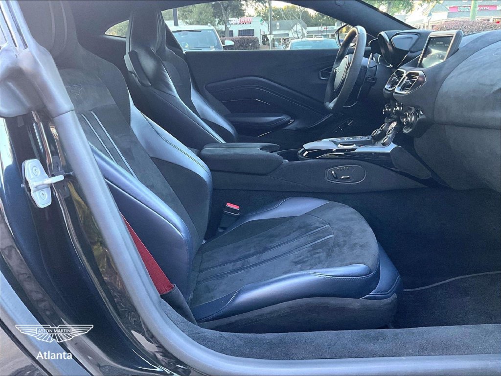 Used 2020 Aston Martin V8 Vantage Coupe RWD image 8