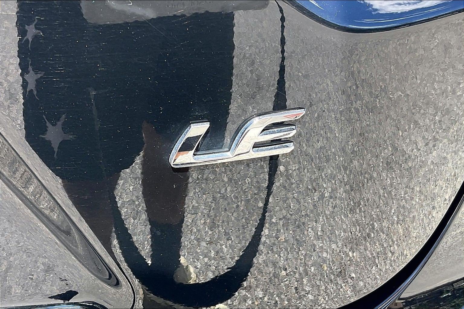 Used 2025 Toyota Corolla LE FWD image 10