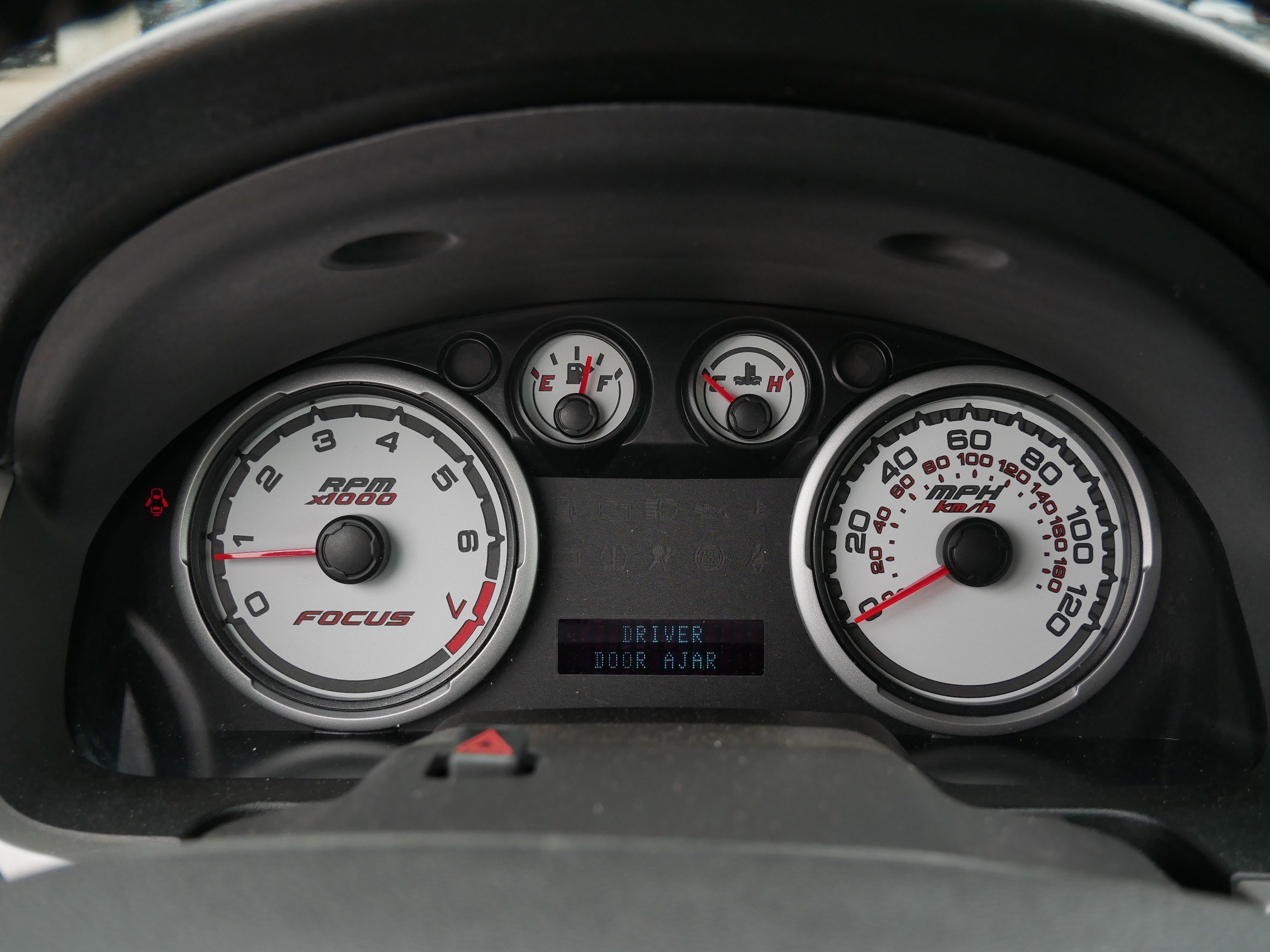 Used 2011 Ford Focus SEL FWD image 21