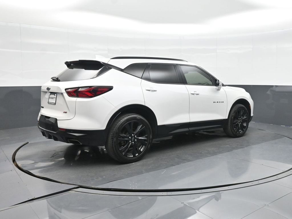 Used 2021 Chevrolet Blazer RS w/ Enhanced Convenience Package image 4