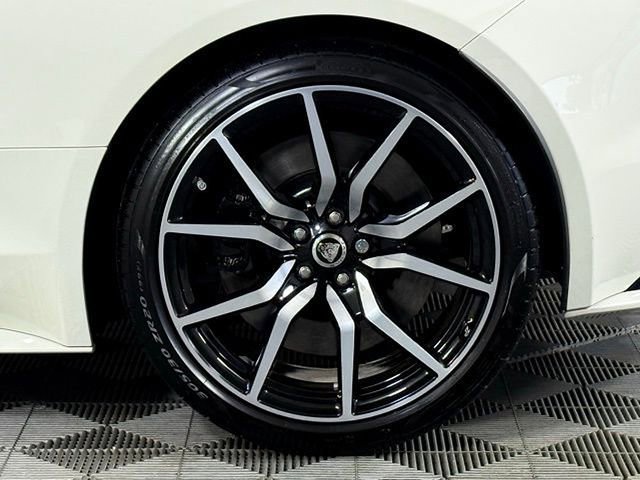Certified 2024 Jaguar F-TYPE R image 19