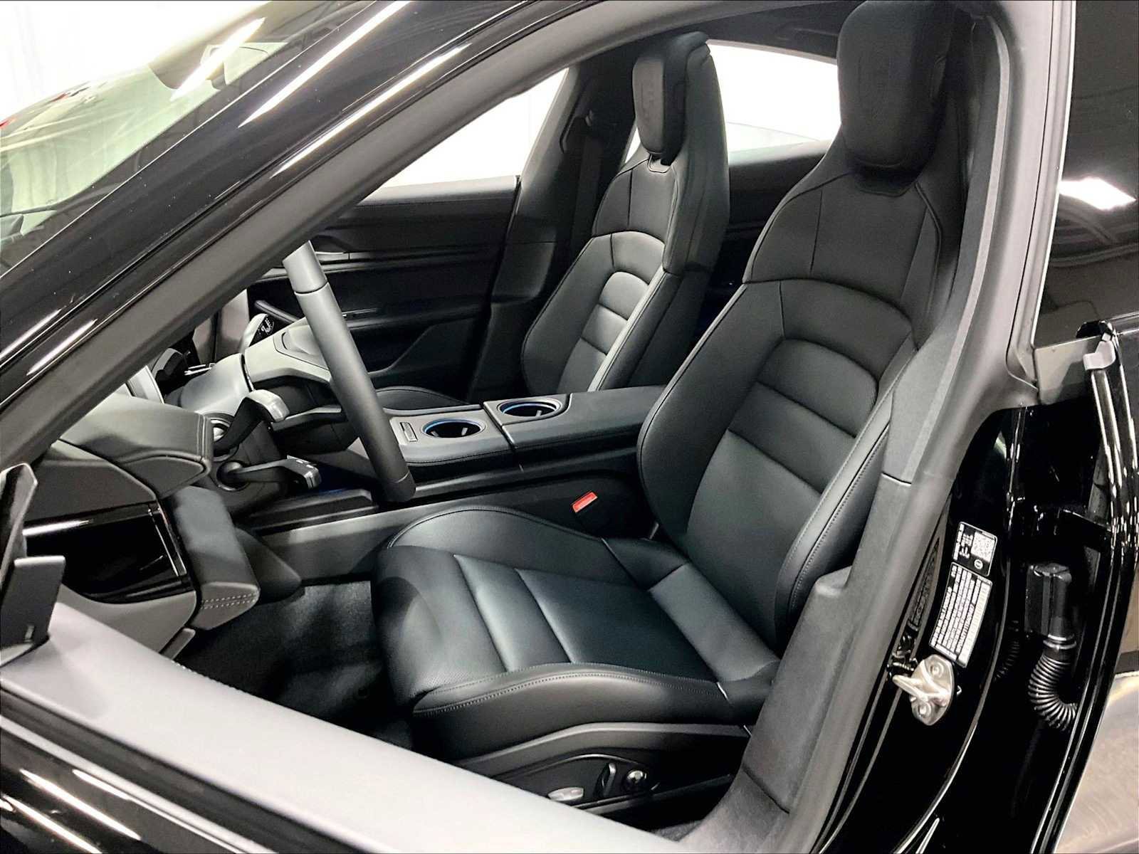 New 2026 Porsche Taycan image 5