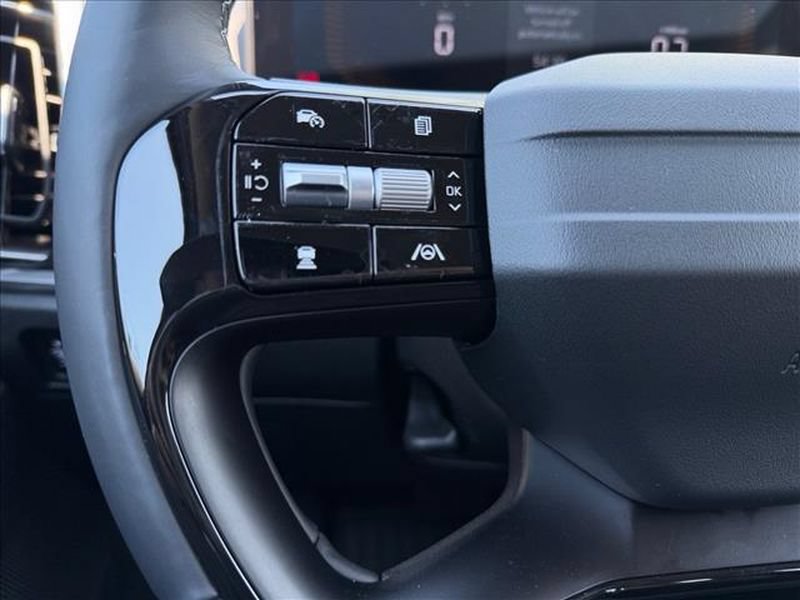 New 2026 Kia Sorento LX FWD image 23