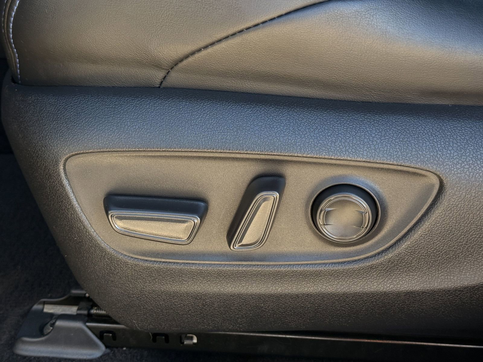 Used 2021 Toyota RAV4 XSE image 29