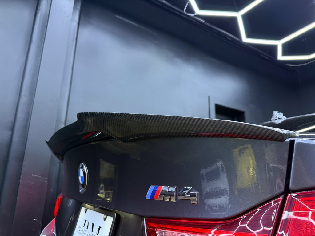 Used 2015 BMW M4 Coupe w/ Executive Package RWD image 25