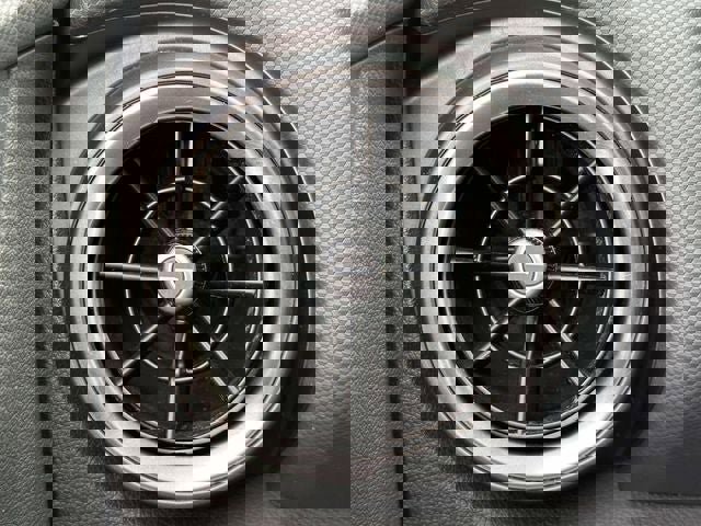 Used 2023 Hyundai Kona SE image 36