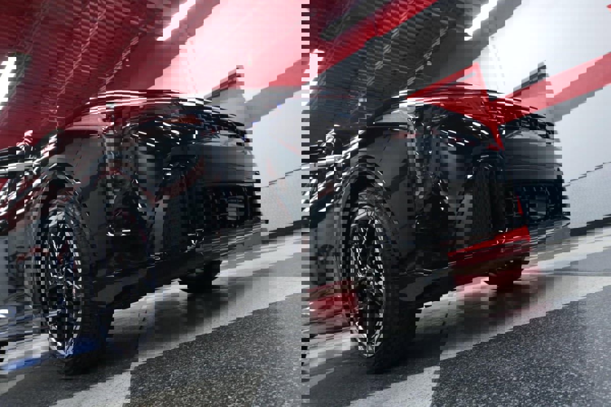 Used 2025 Kia K4 GT-Line image 39