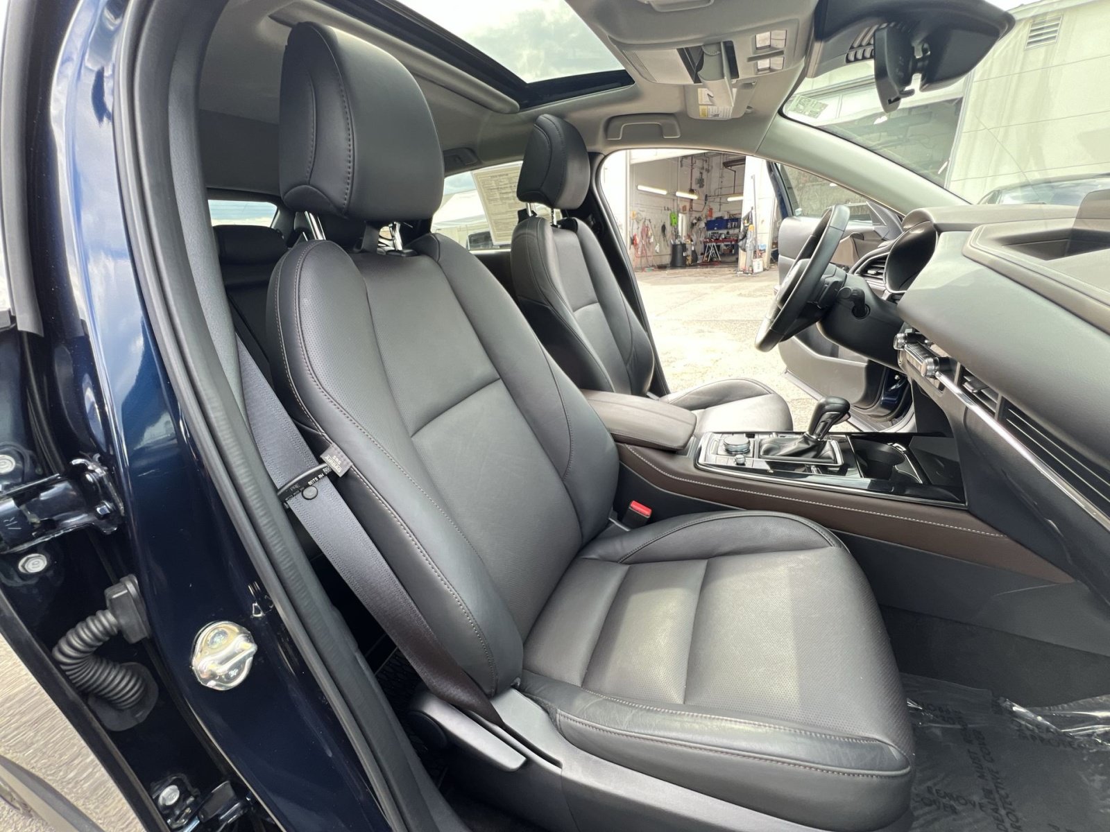 Used 2025 MAZDA CX-30 AWD 2.5 S w/ Premium Package image 34
