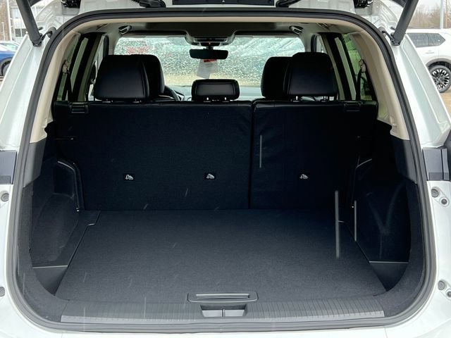 New 2026 Nissan Rogue SV image 34