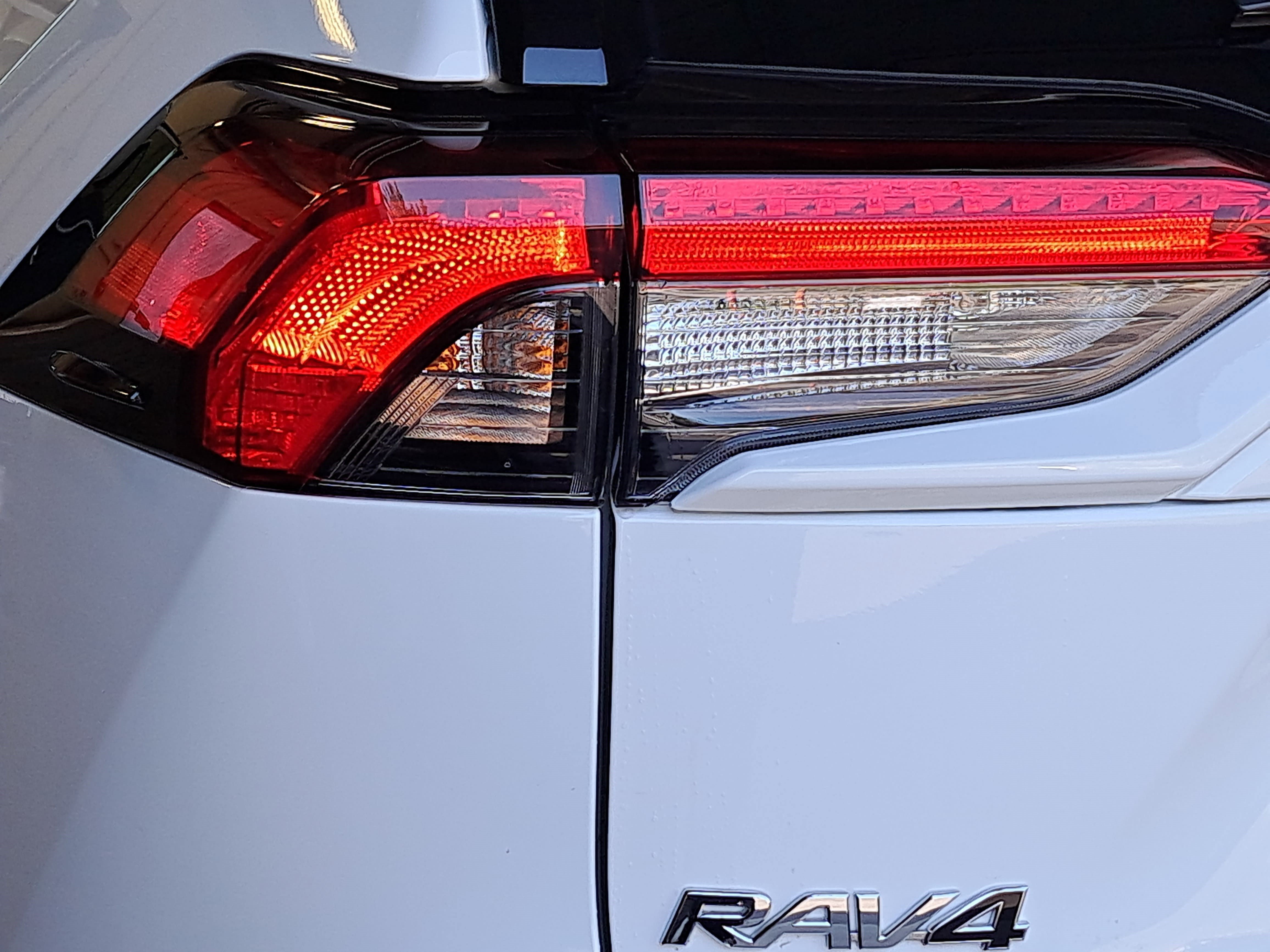 Used 2025 Toyota RAV4 XLE w/ Convenience Package AWD/4WD image 32