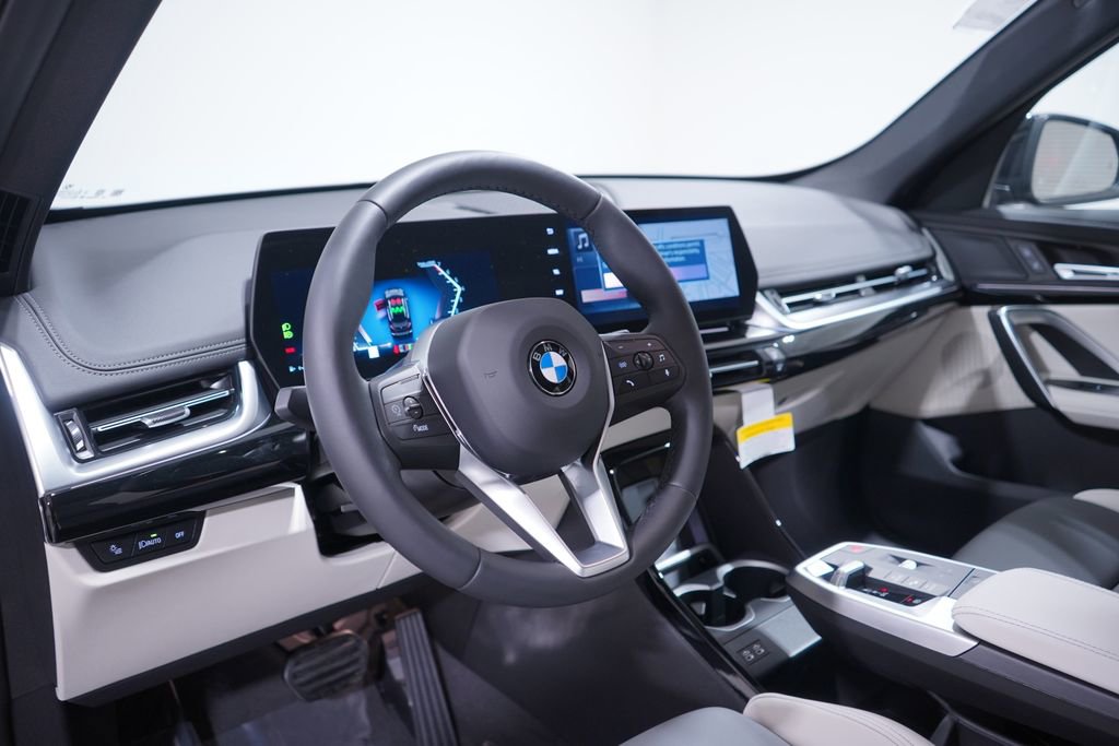 New 2026 BMW X1 xDrive28i w/ Convenience Package image 6