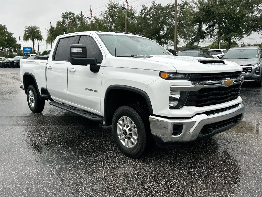 Certified 2024 Chevrolet Silverado 2500 LT RWD image 3