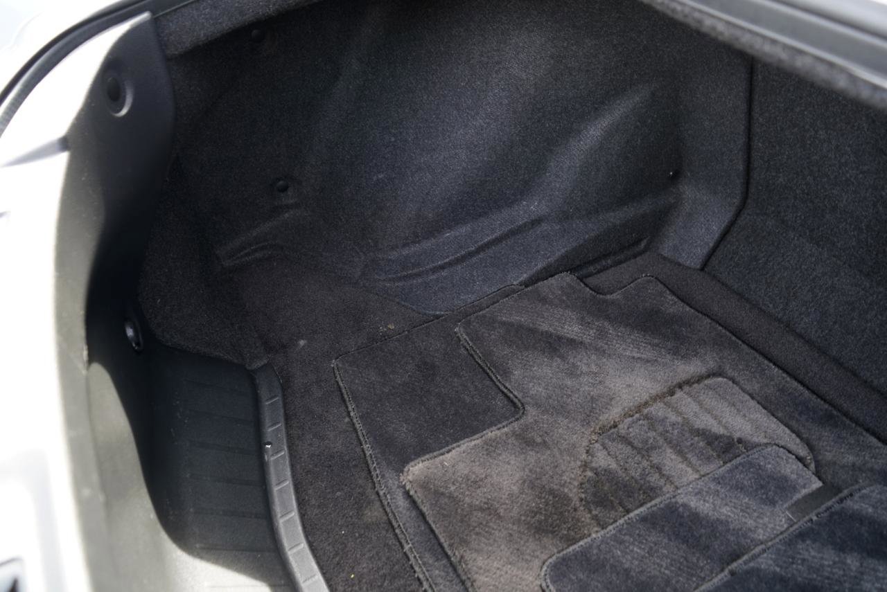 Used 2010 Nissan GT-R Premium image 52