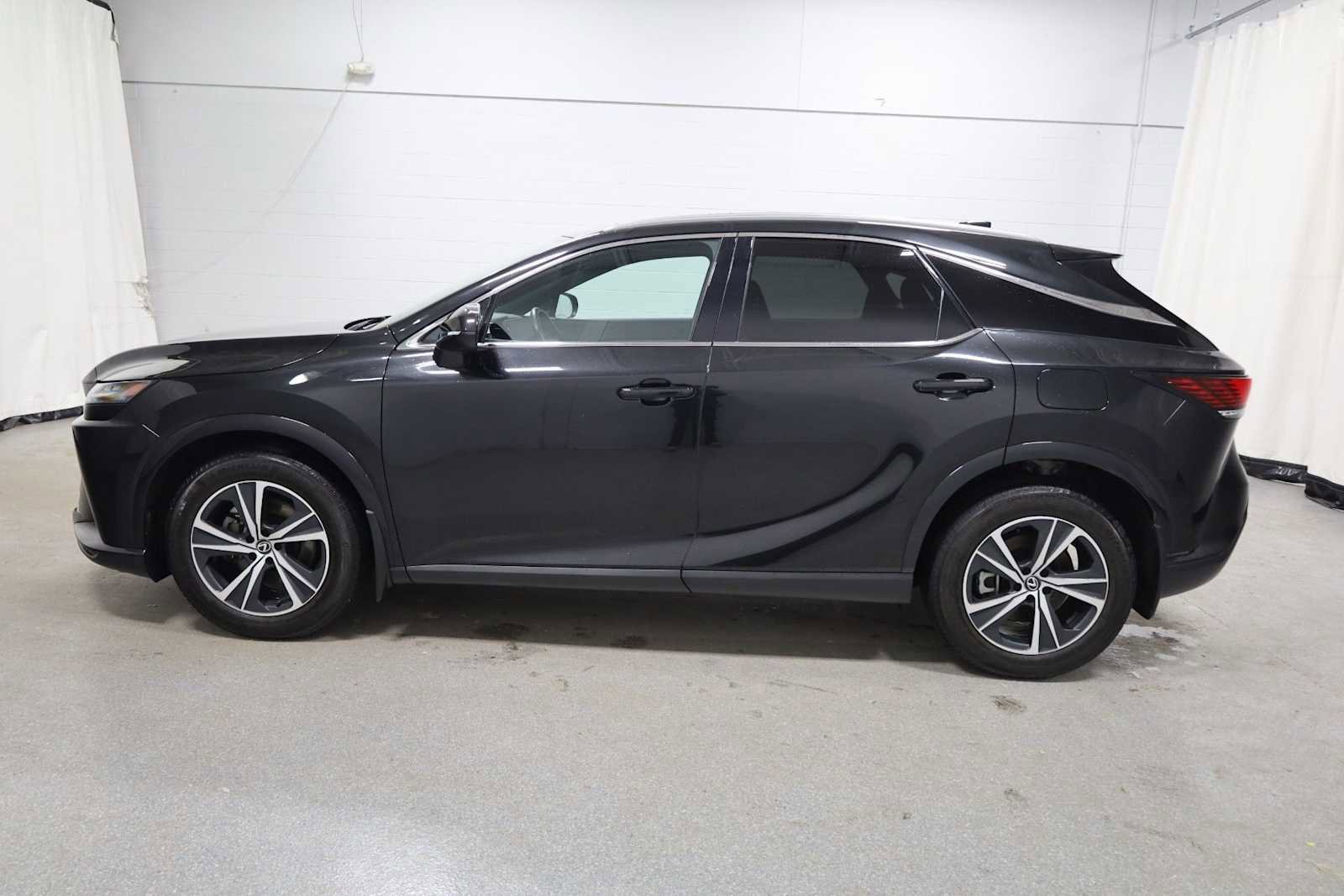 Used 2023 Lexus RX 350 Premium w/ Accessory Package AWD/4WD video 2