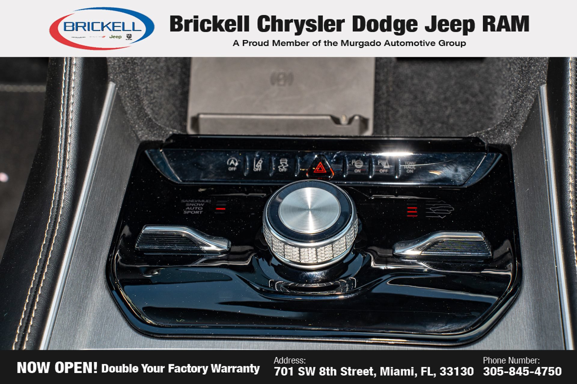 Used 2025 Jeep Wagoneer Series II w/ Convenience Group I AWD/4WD image 28