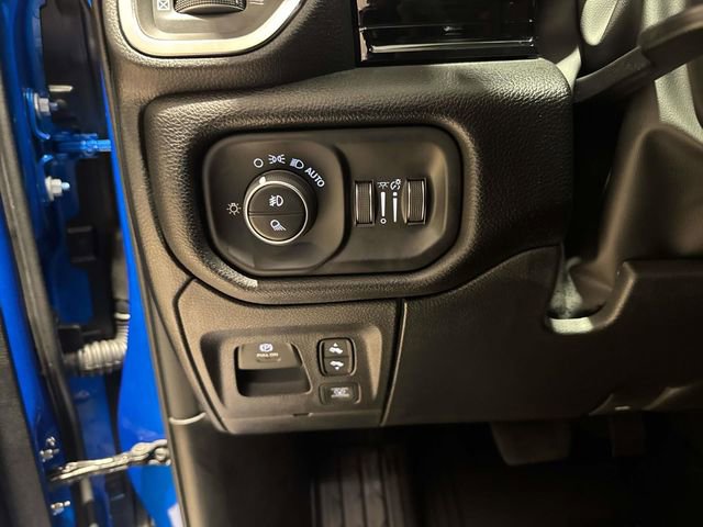 New 2026 RAM 1500 Laramie w/ Night Edition image 15