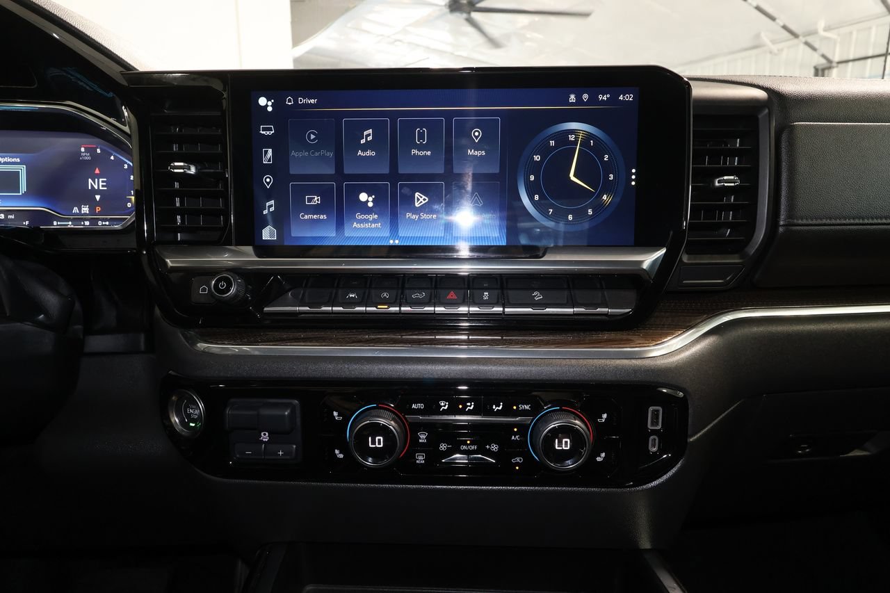 Certified 2023 Chevrolet Silverado 1500 LT Trail Boss w/ LPO, Dark Essentials Package AWD/4WD image 17