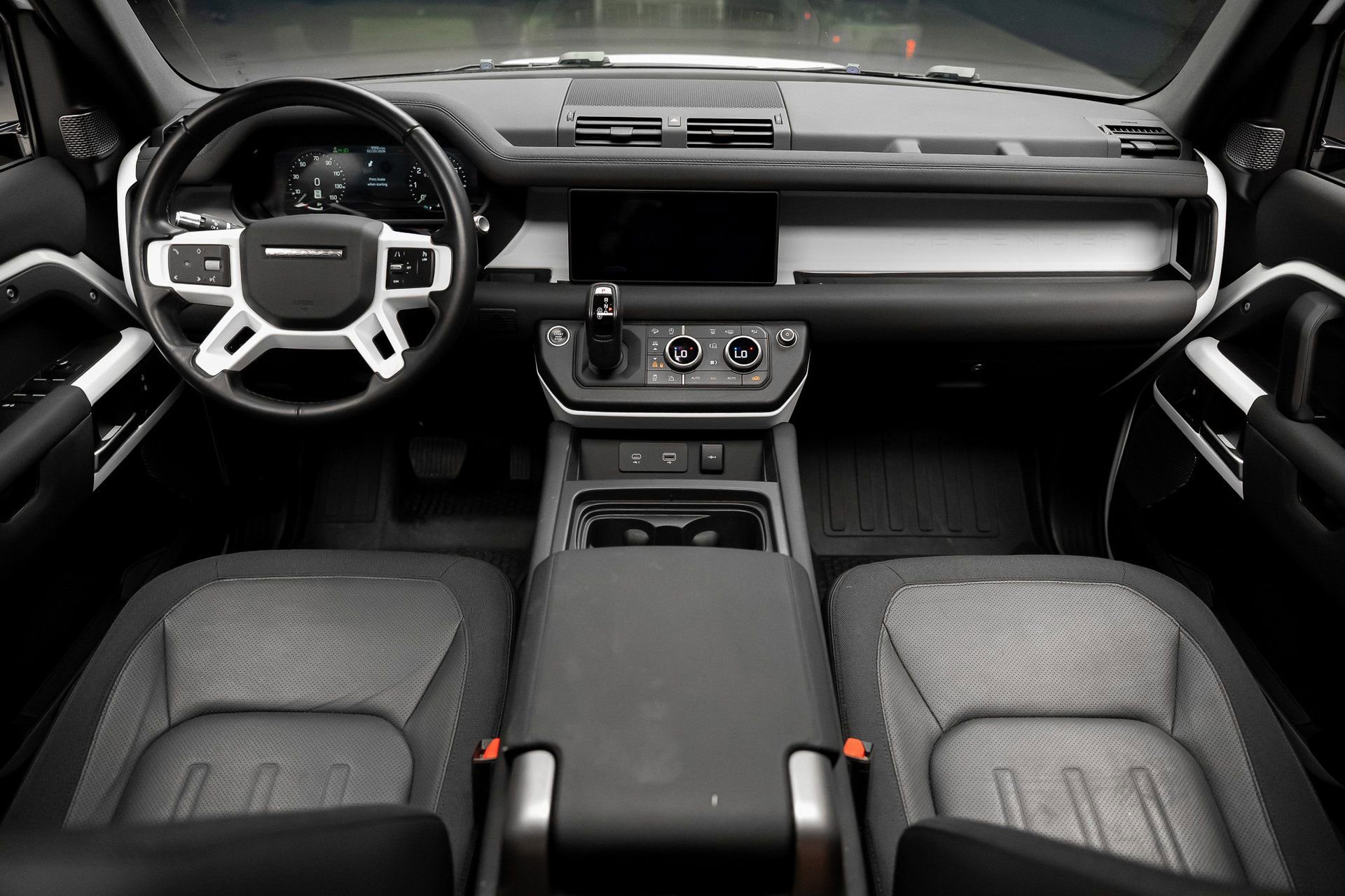 Used 2021 Land Rover Defender 110 S image 43