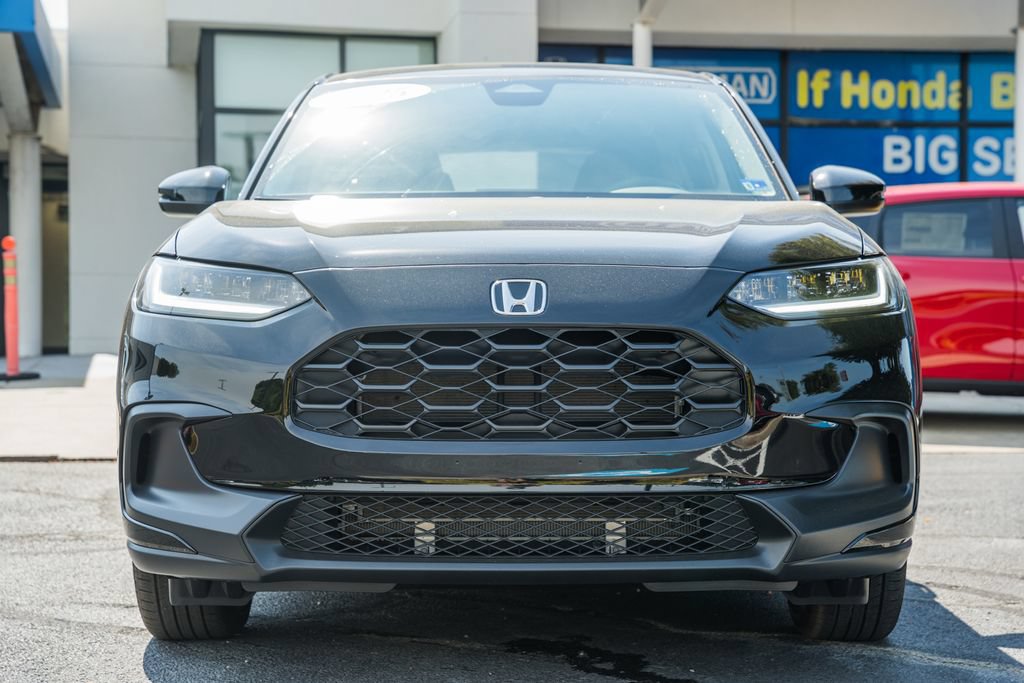Certified 2025 Honda HR-V LX image 2