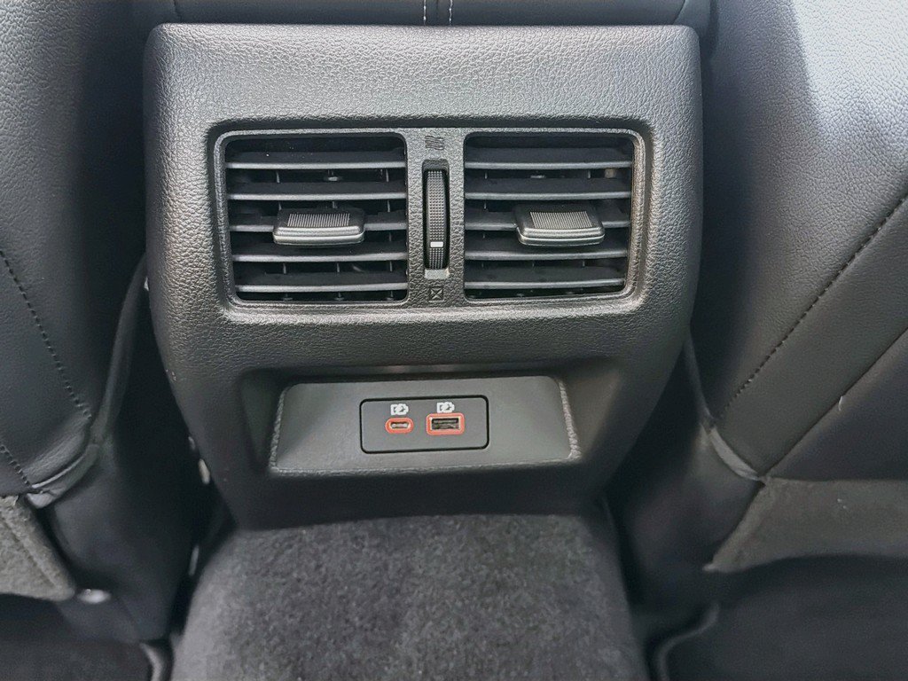 Used 2023 Nissan Altima 2.5 SL FWD image 39