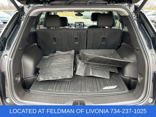 Certified 2024 Chevrolet Blazer LT w/ Convenience Package FWD image 24