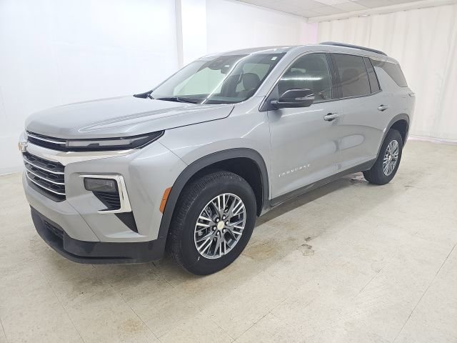 Used 2025 Chevrolet Traverse LT FWD image 30