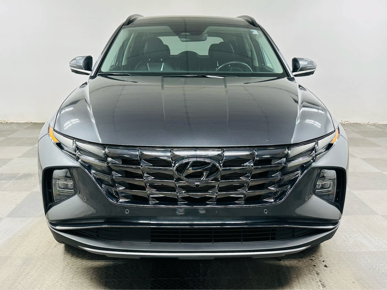 Used 2023 Hyundai Tucson Limited AWD/4WD image 2