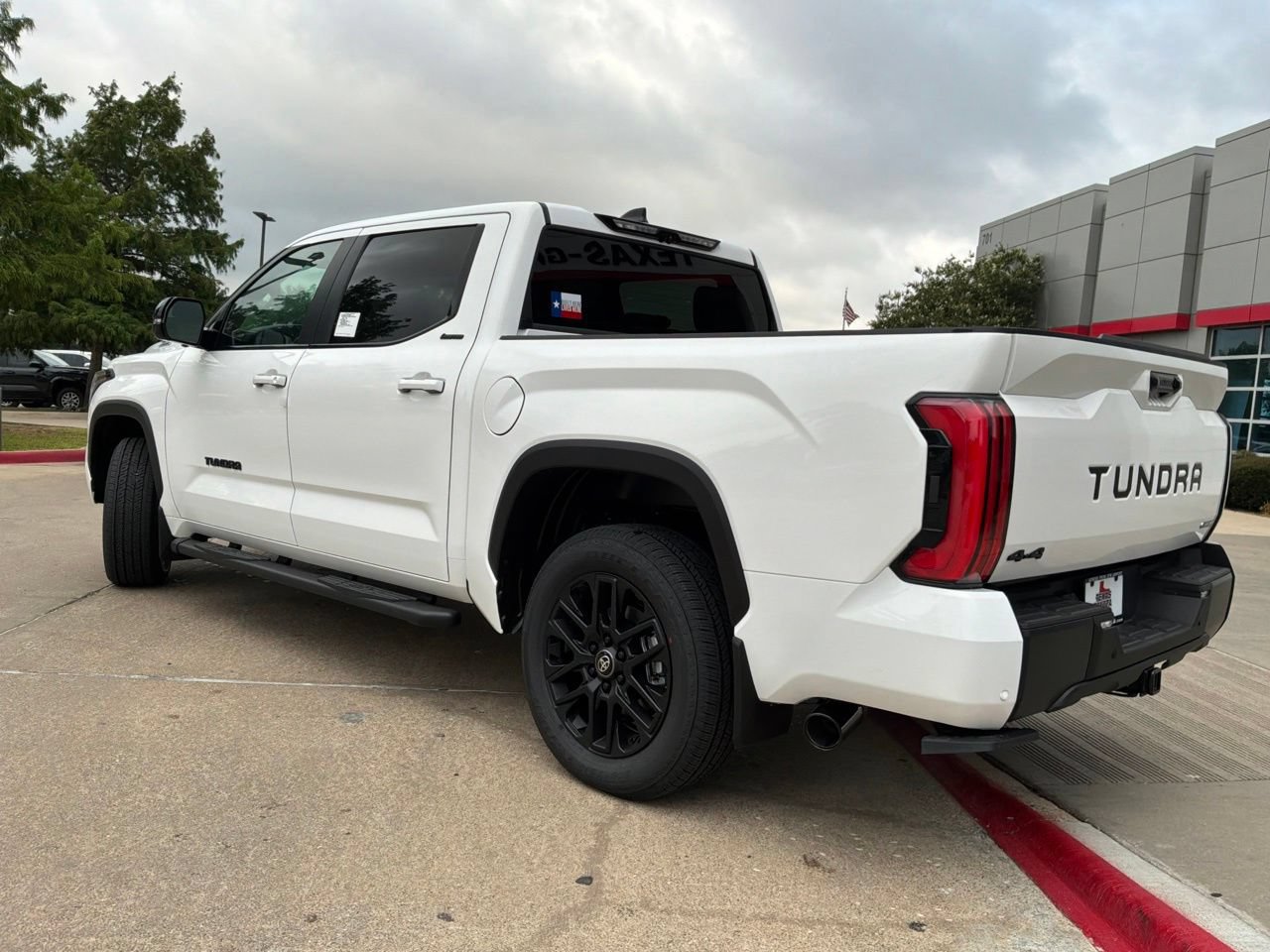 New 2026 Toyota Tundra Limited w/ Limited PVM Package AWD/4WD image 7