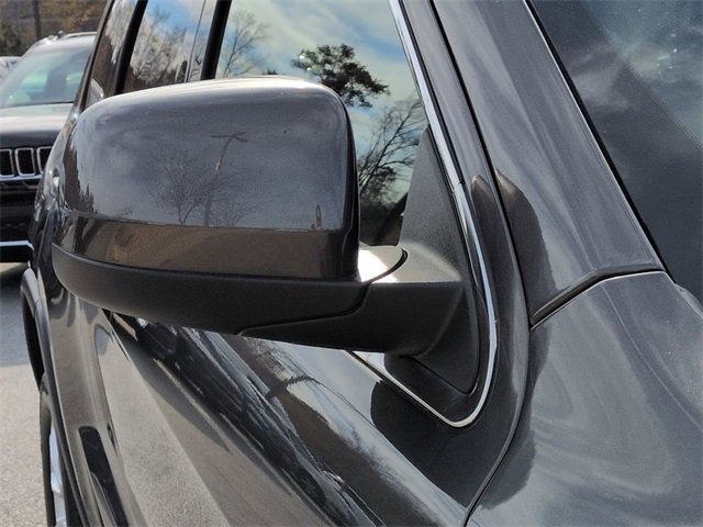 Certified 2021 Jeep Grand Cherokee Laredo image 11