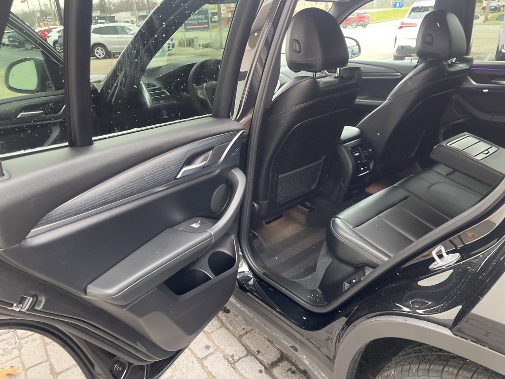 Certified 2023 BMW X3 xDrive30i w/ Premium Package image 8
