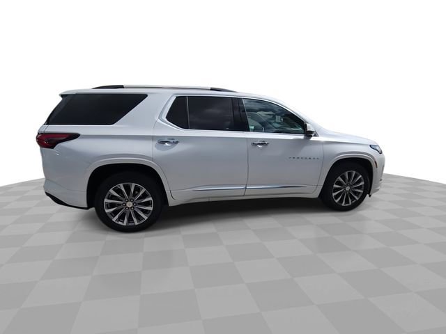 Used 2023 Chevrolet Traverse Premier AWD/4WD image 9