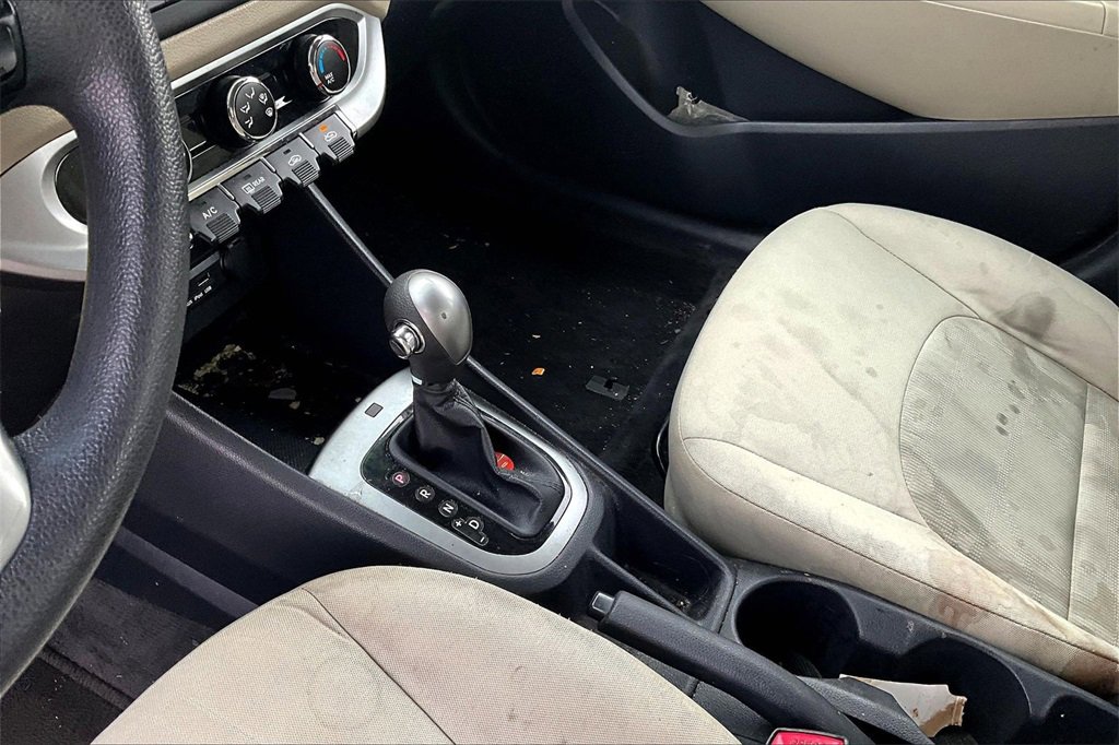 Used 2013 Kia Rio LX w/ PWR Pkg image 5