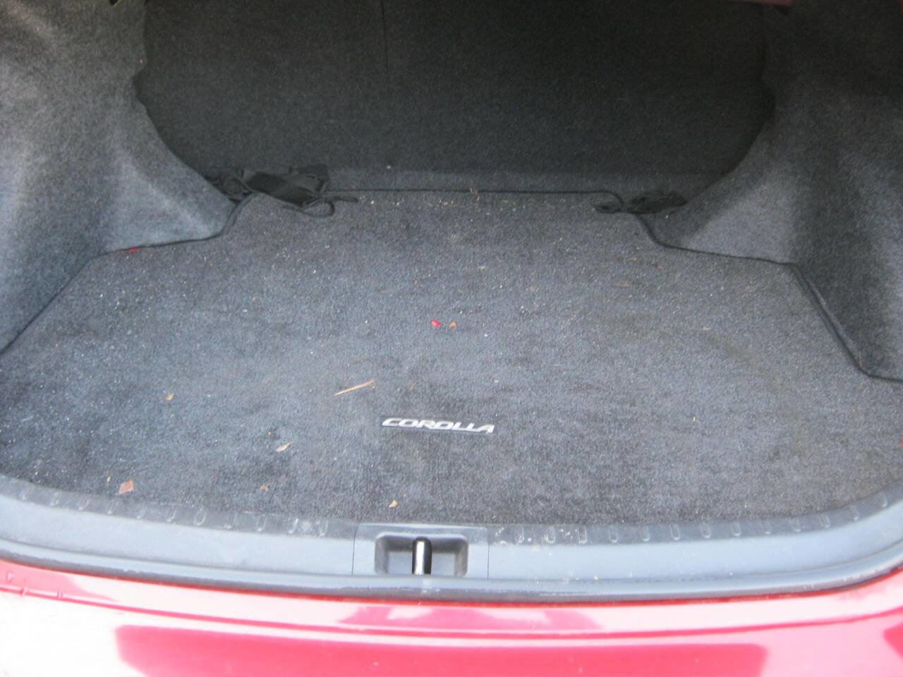 Used 2014 Toyota Corolla S image 16