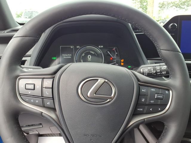 Used 2024 Lexus UX 250h FWD w/ Premium Package image 20