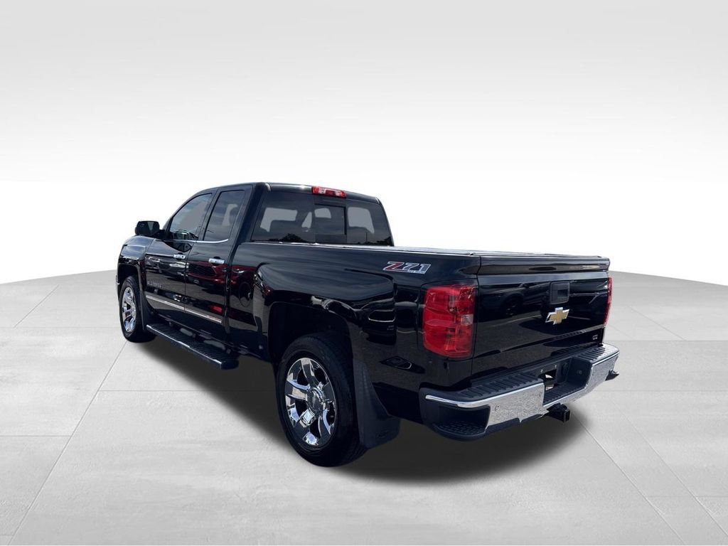 Used 2015 Chevrolet Silverado 1500 LTZ Z71 w/ LTZ Plus Package AWD/4WD image 8