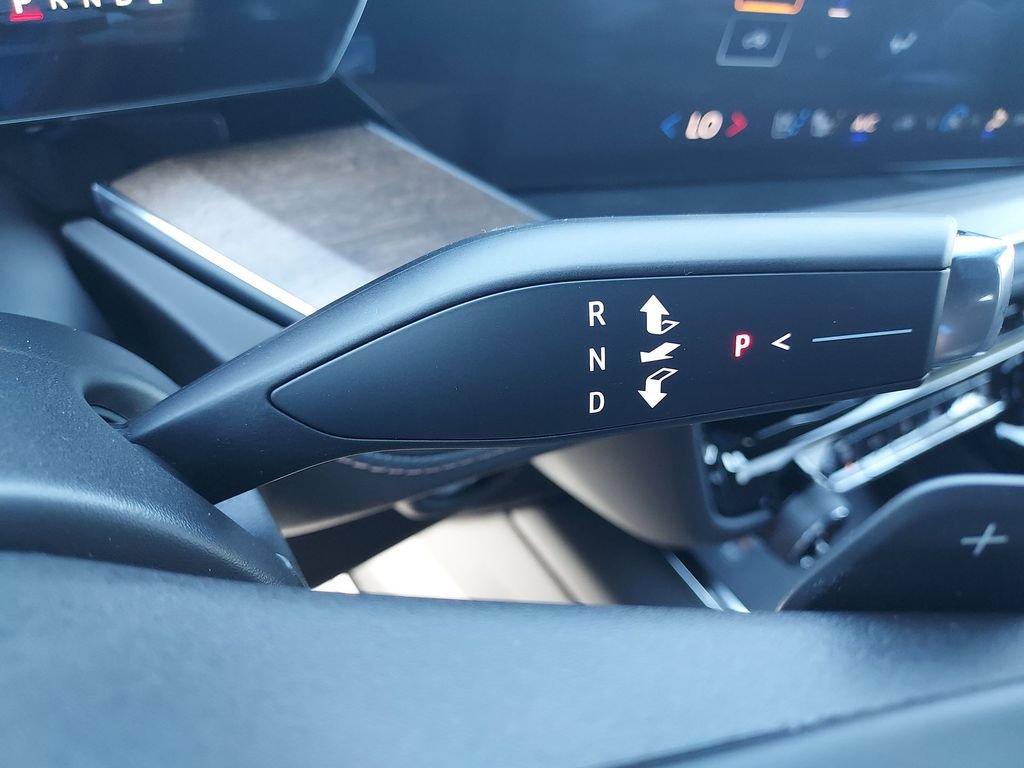 New 2026 Chevrolet Tahoe High Country AWD/4WD image 26