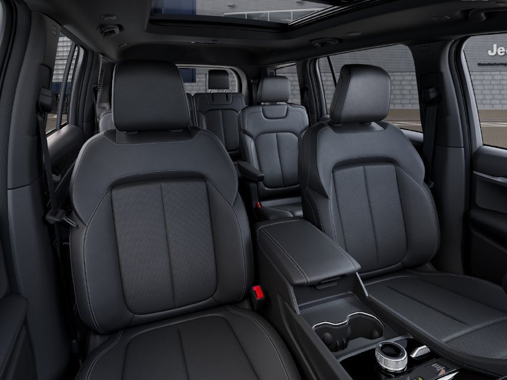 New 2027 Jeep Grand Cherokee L Limited AWD/4WD image 16