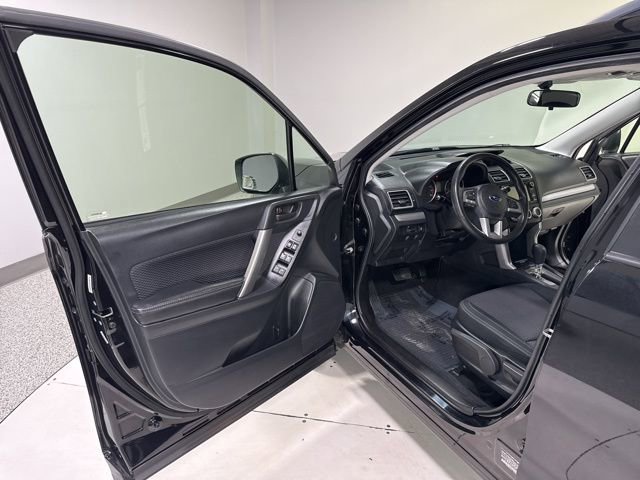 Used 2018 Subaru Forester 2.5i w/ Alloy Wheel Package AWD/4WD image 7