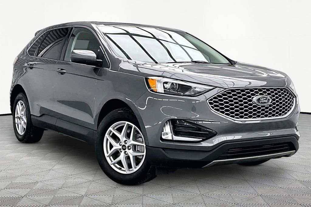 Certified 2023 Ford Edge SEL w/ Convenience Package AWD/4WD image 12