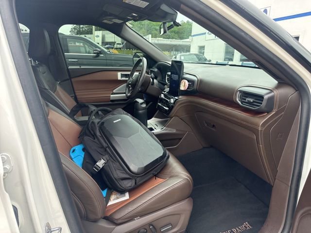 Used 2023 Ford Explorer King Ranch w/ Technology Package AWD/4WD image 27