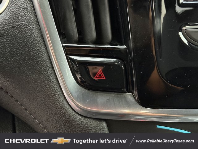 Used 2023 Chevrolet Traverse LT FWD image 22