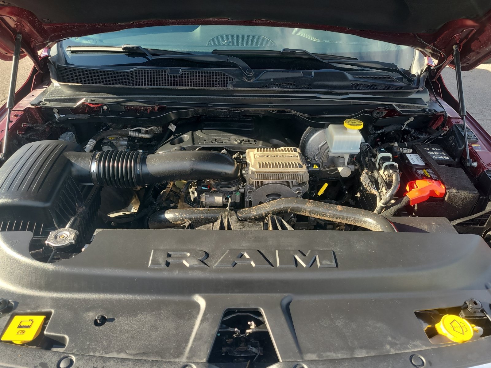 Used 2023 RAM 1500 Laramie AWD/4WD image 32