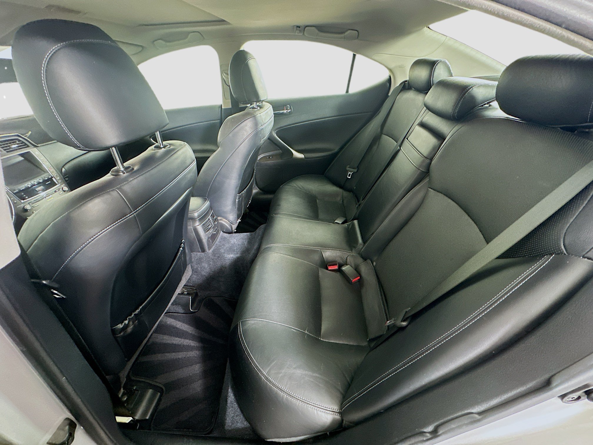 Used 2010 Lexus IS 250 RWD image 28