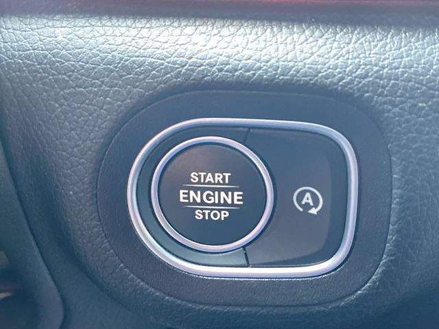 Used 2025 Mercedes-Benz GLS 450 4MATIC image 17