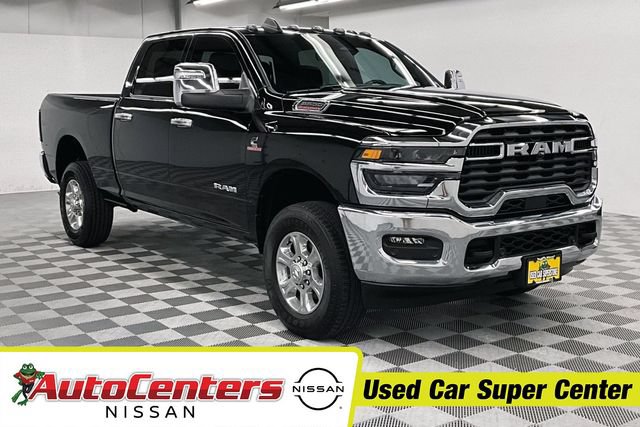 Used 2025 RAM 3500 Big Horn AWD/4WD image 1